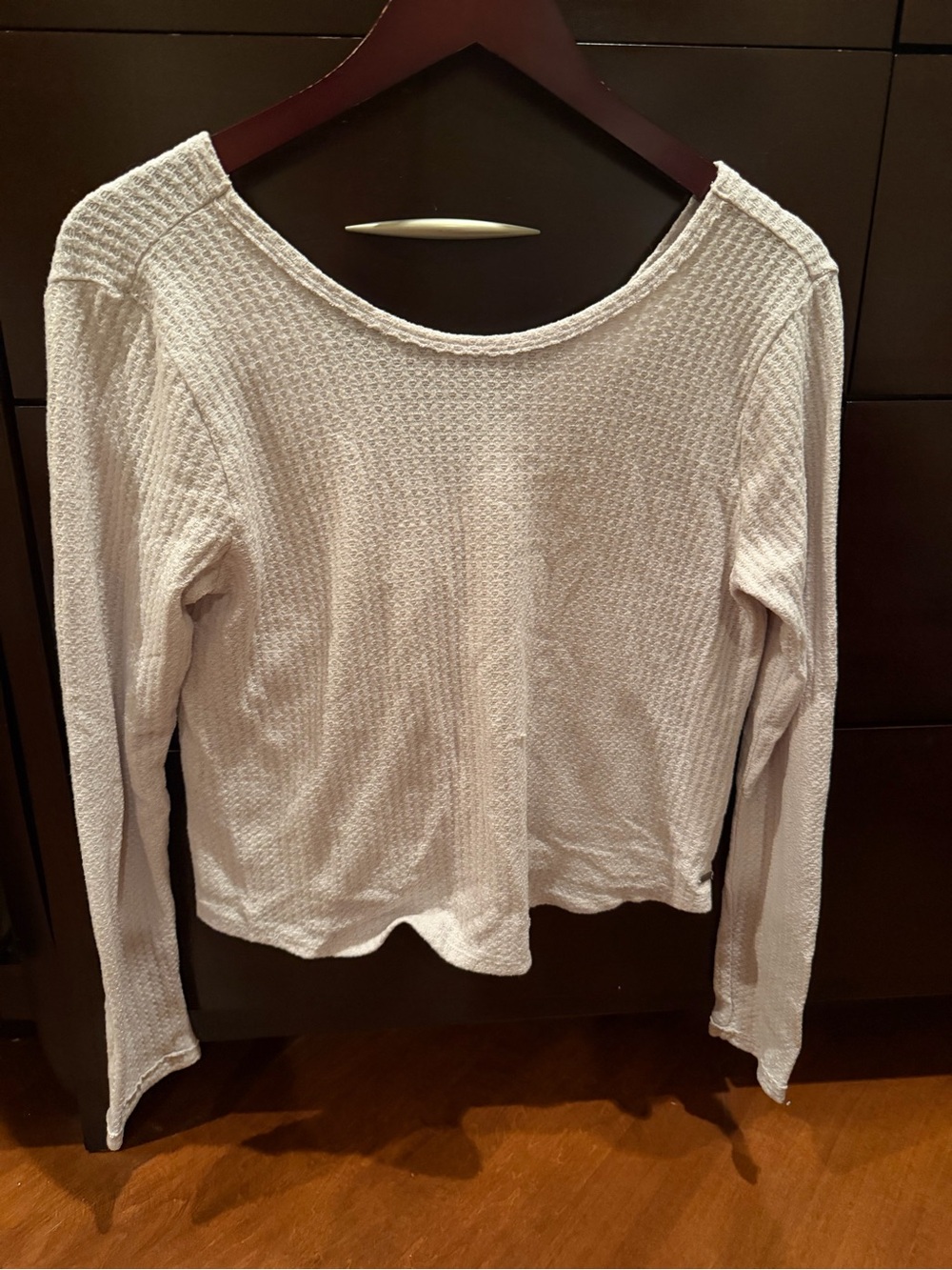 Hollister Light Cream Waffle Knit Long Sleeve Scoop Top
